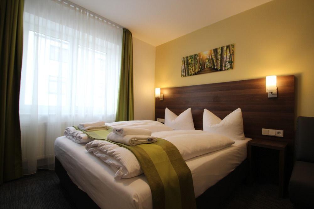 Trip Goethe Business Messe 3*